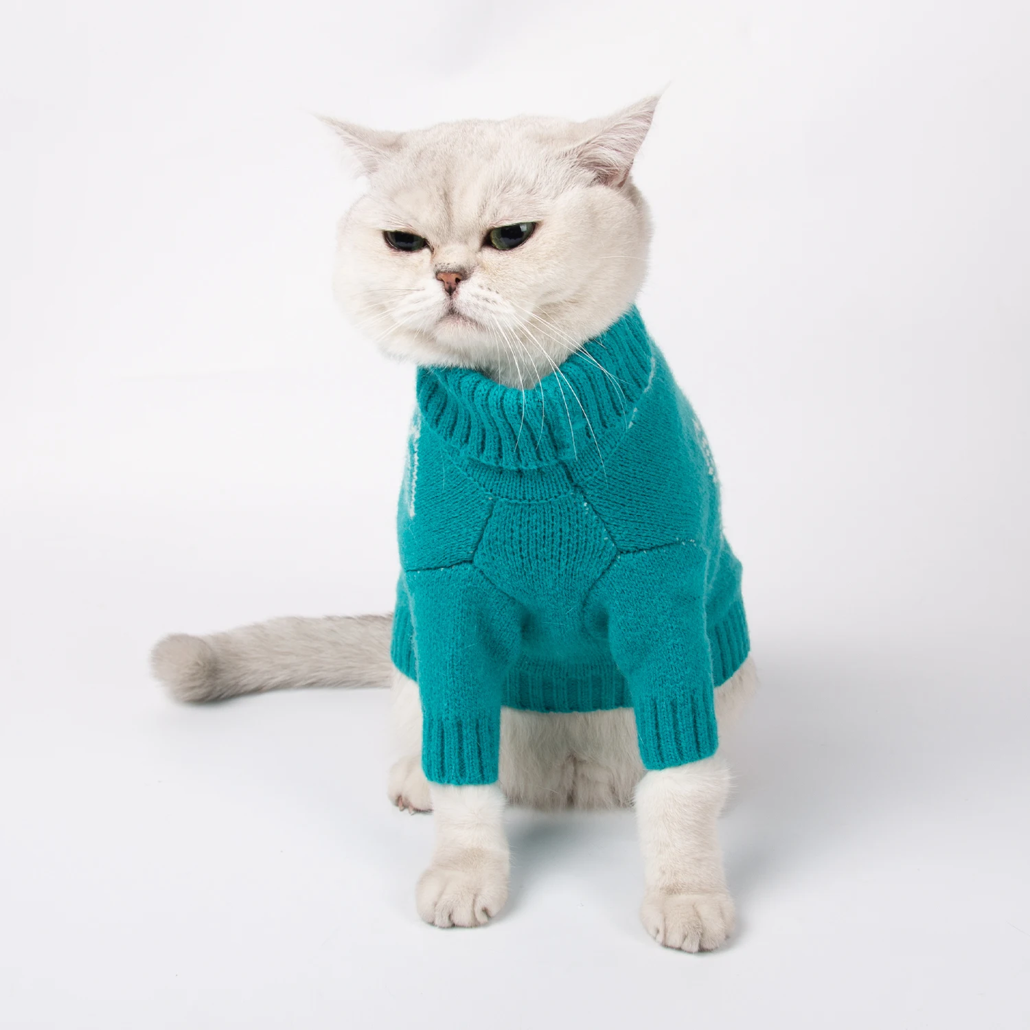 New limited time to buy pet dog winter clothing round neck sweater pet warm clothing