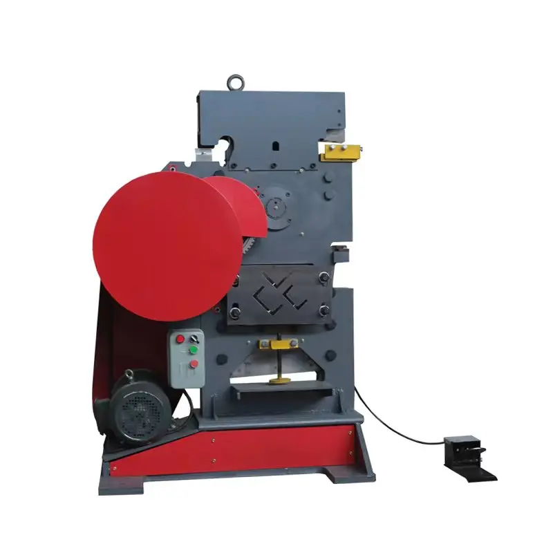 Станок для резки металла с параллельным гидравлическим углом