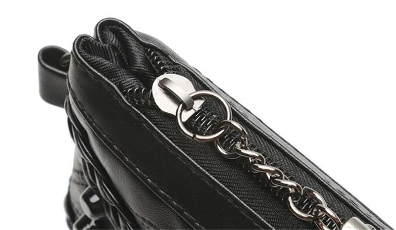 Retro Rivet Envelope Shoulder Bags for Women Small Messenger Bag PU Leather Lady Pouch Bag Black Purse