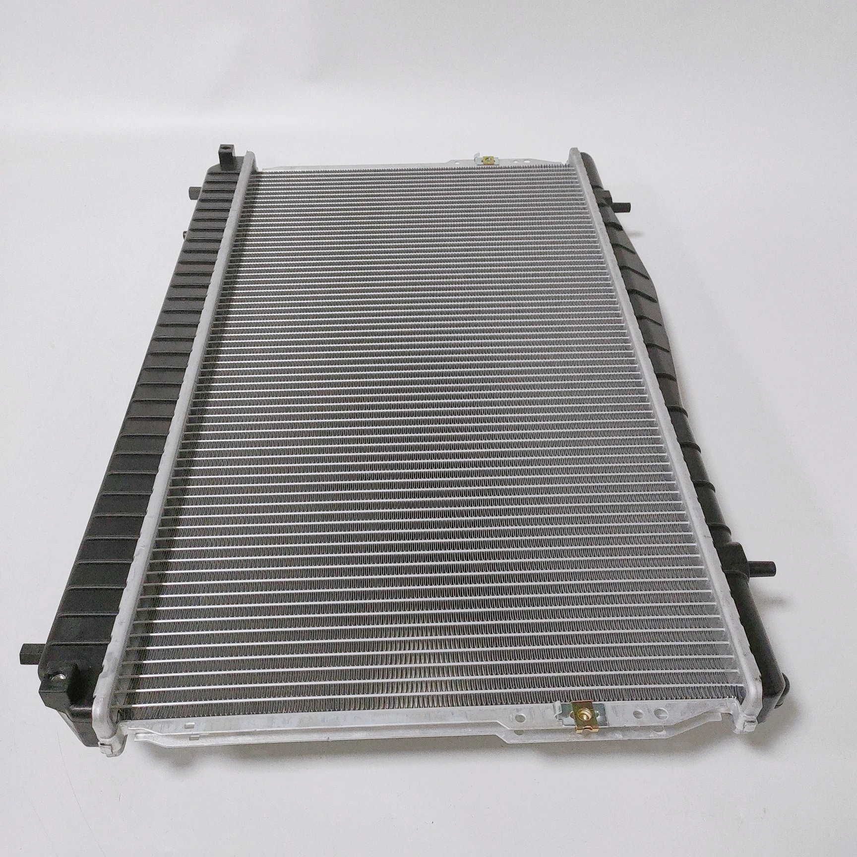 auto parts FOR DAEWOO  DAMAS RADIATOR,Aluminium  Plastic