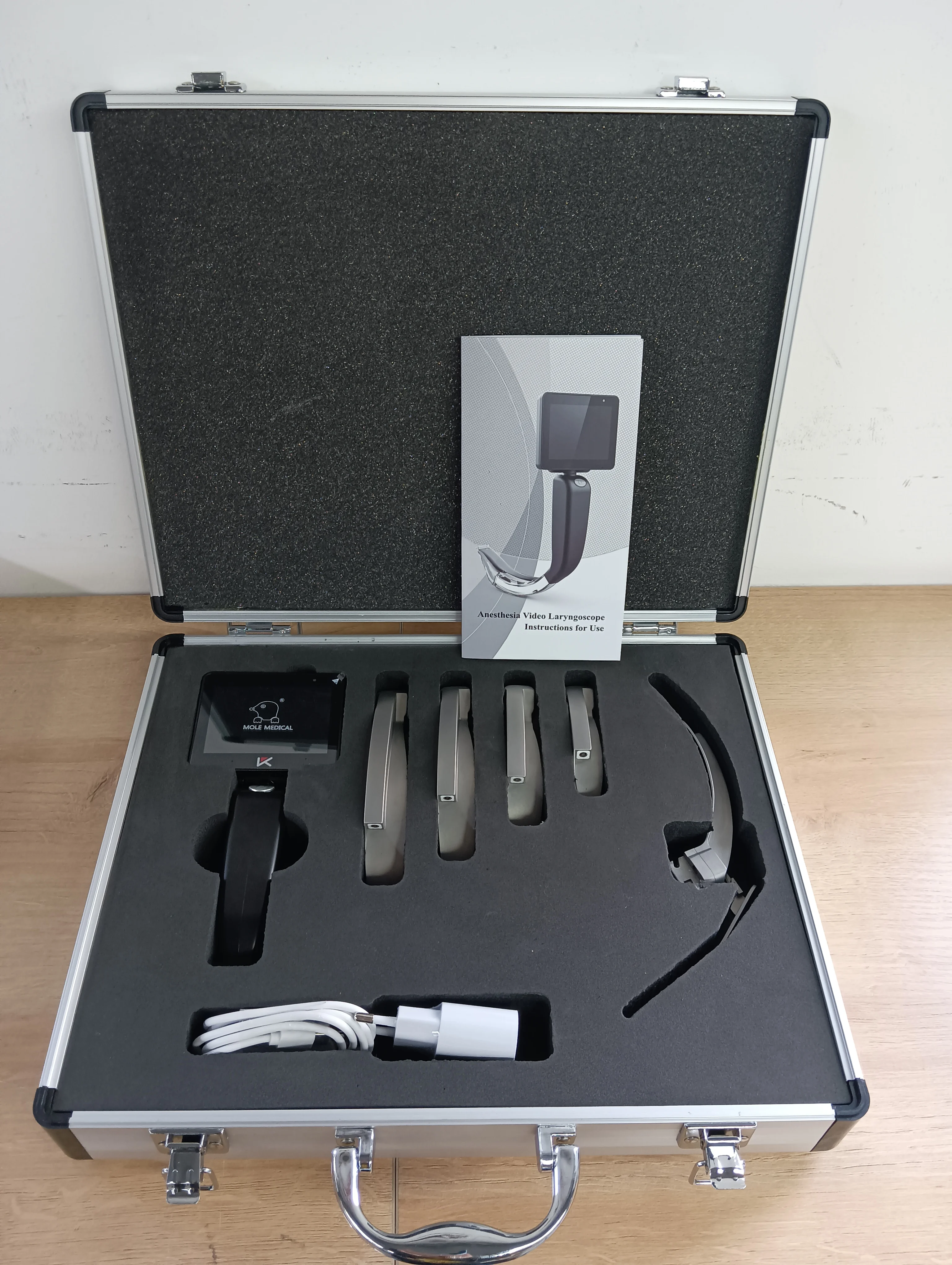 Reusable Self-retaining Laryngoscope Blank Blades Laringoscopio Video Laryngoscope Pediatric Adult