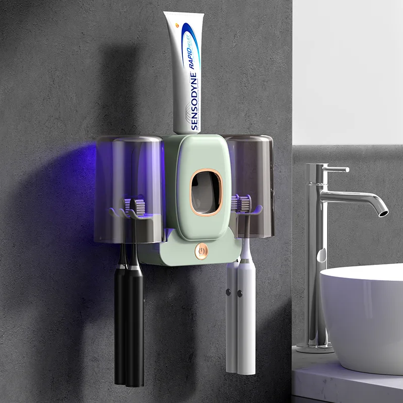 Intelligent toothbrush disinfector sterilization toothbrush holder