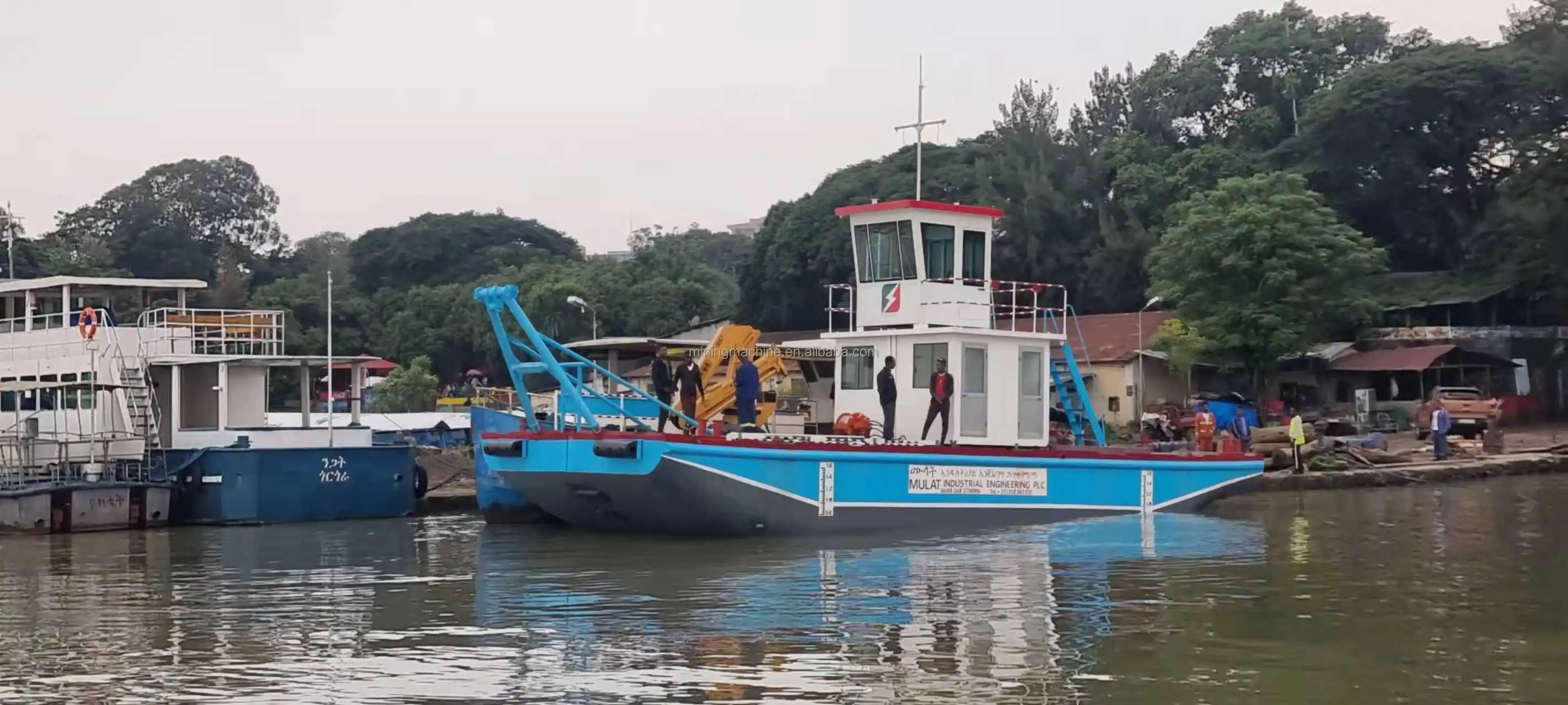 Large Displacement Cutter Suction Dredger for Dredging Project Around Harbor Basin