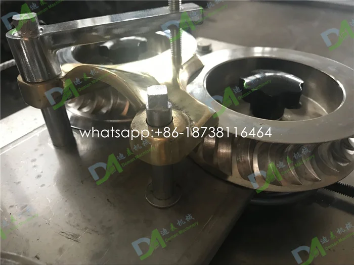 candy cutter (4).jpg