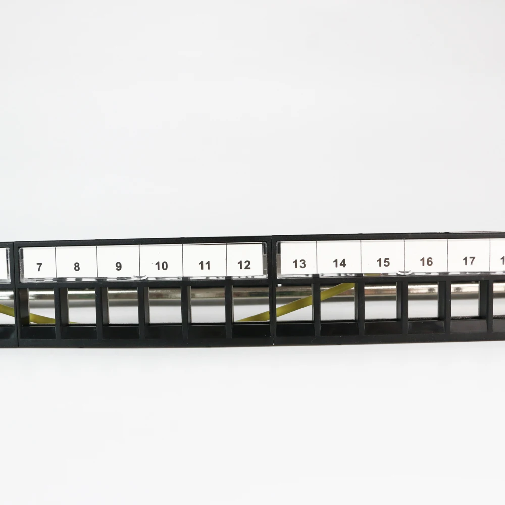 Горячая продажа 1U Сетевой FTP 24 порта RJ45 Cat6 пустая