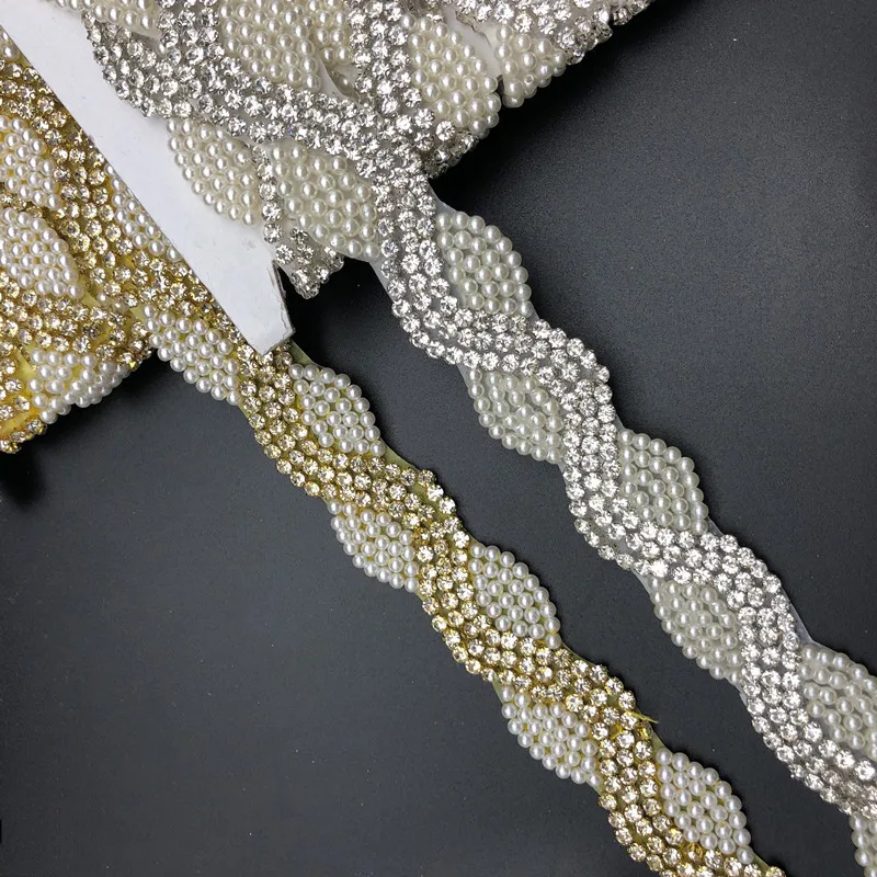 Factory direct high quality custom bling bling bridal bead crystal rhinestone patch for wedding decoration