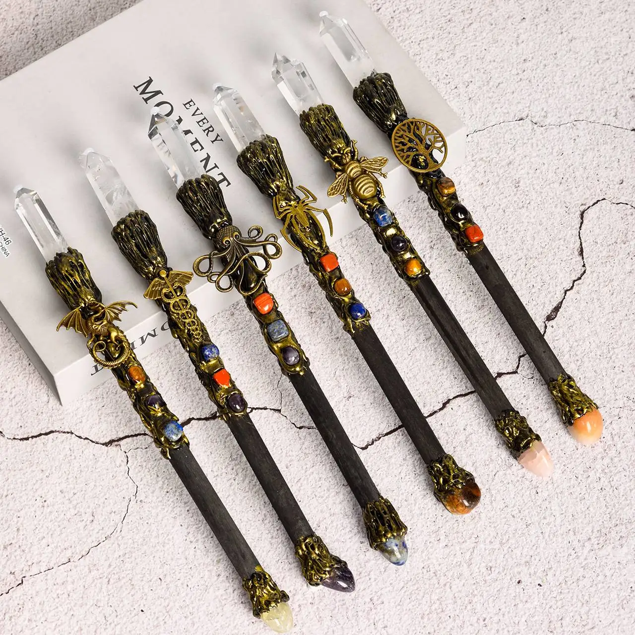 Wholesale High Quality Clear Quartz Point Crystal Wand Handmade Polished Magic Wand for Love Craft Gift