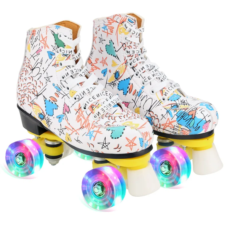 2023 New Design Four Wheels Quad Roller Skates Shoes Wholesale Tie Shoelaces Graffiti Rental Flashing Roller Skate for Adult
