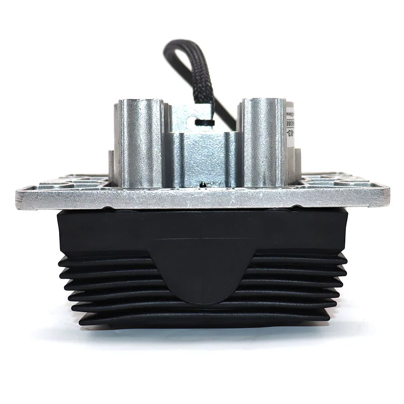 Caterpillar excavator electric control foot valve 561-7001 pilot valve is suitable for Caterpillar 301.7 307.5 320 336 349