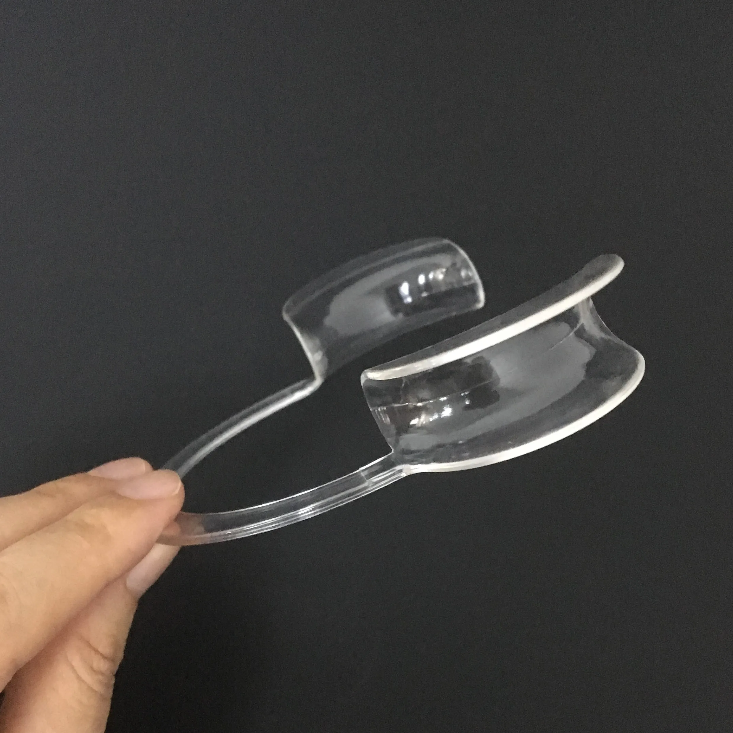 C Shape Lip Mouth Opener Teeth Whitening Cheek Retractor For Dental Bleaching