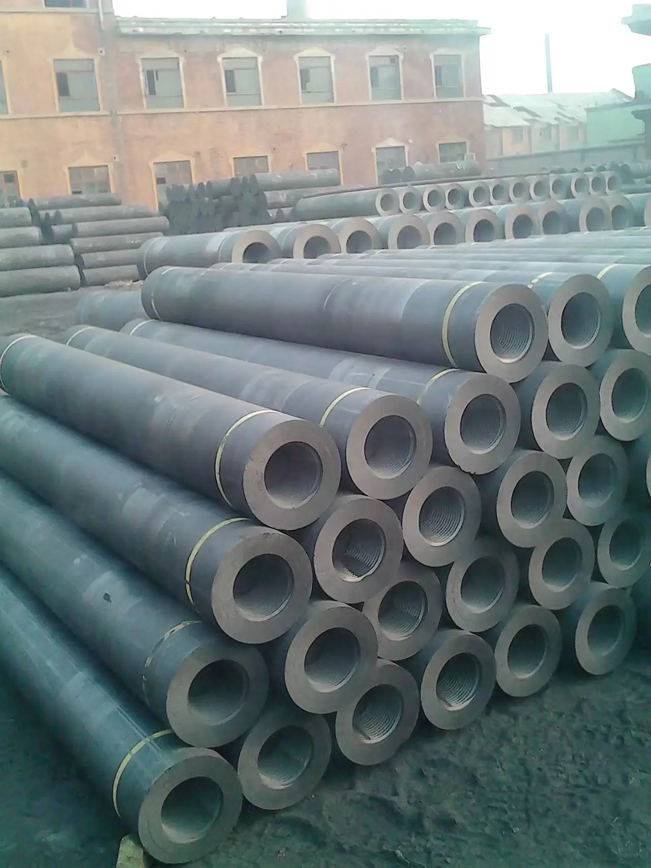 Best price graphite electrode Graphite Products Petroleum coke Graphite Electrodes Machinery