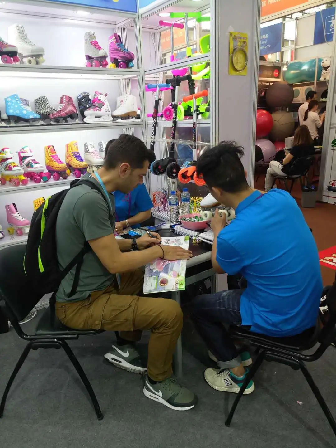 Wholesales Factory High Quality Quad Roller Skate Parts Plate Bolts Professional Best Selling Kids Roller Skates Buy