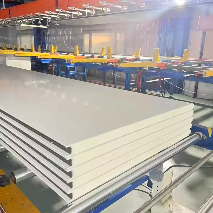 Color steel corrugated insulated PIR/PUR/rock wool/EPS sandwich panel for roof and wall of cold room/warehouse