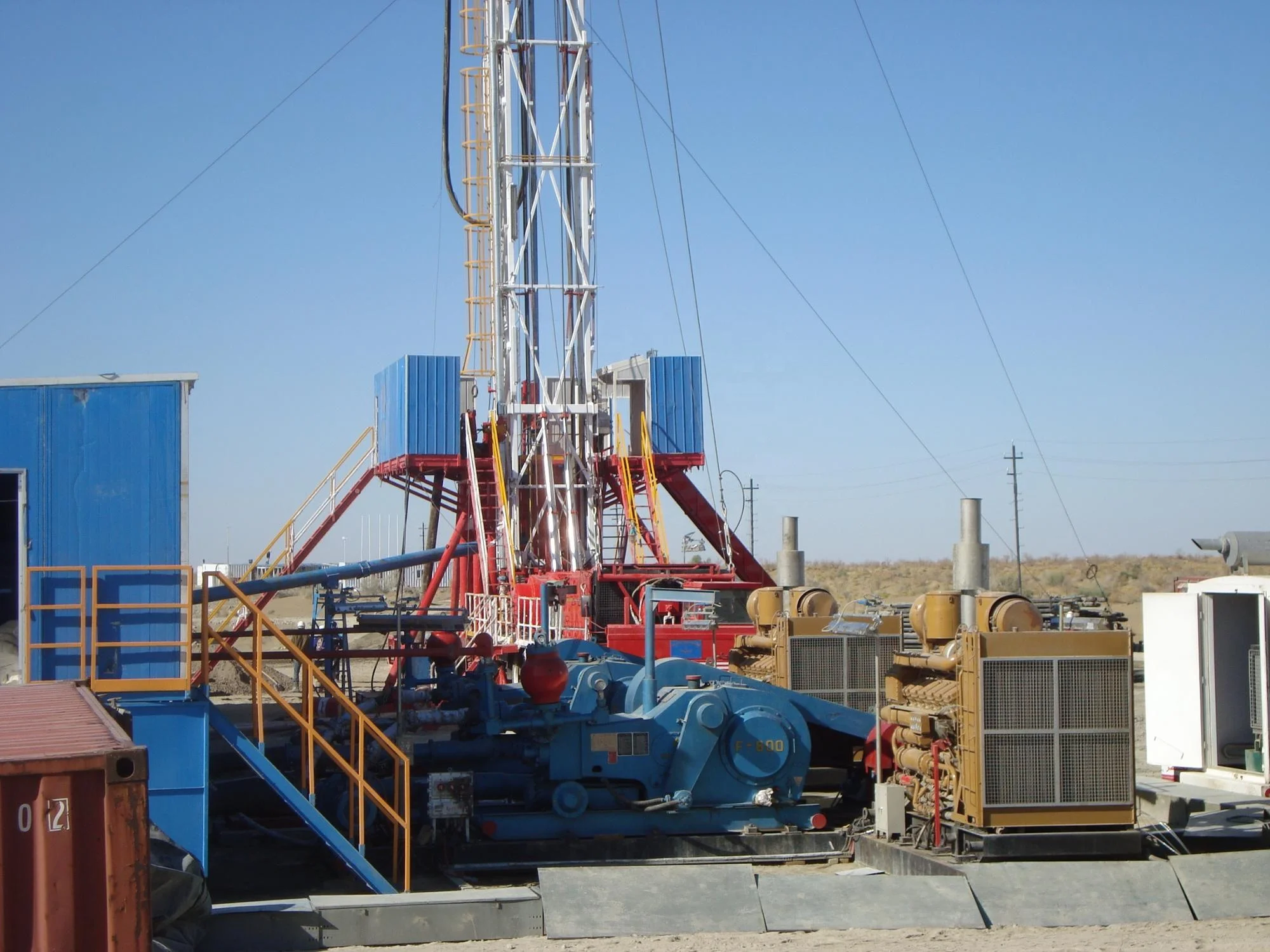 Api Standard Oil Well Drill Rigs Skid Mounted drilling machines Type Onshore with Diesel Engine for Oilfield Usage