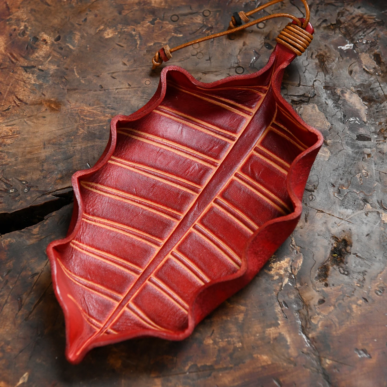 Ea388 Vegetable tan Wholesale Luxury Custom Leather Jewelry Display Tray for Office Table Storage Makeup Logo Home Decor Trays