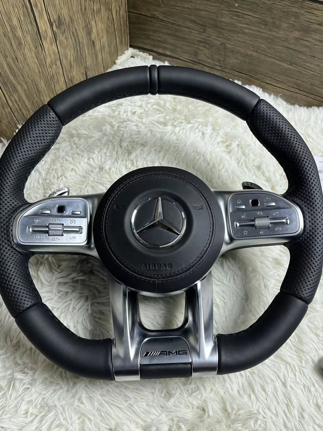 Leather and Alcantara Material Sports D-shape c63s w205 steering wheel for Benz all series
