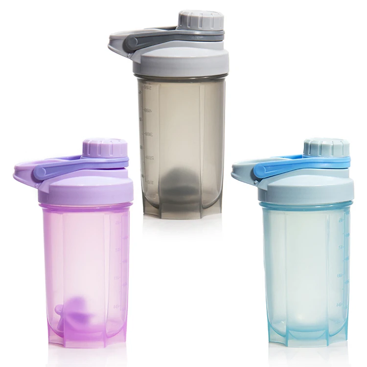 Wholesale 16oz 20oz Portable Plastic Sport Water Bottle Gym Protein Shaker Bottle With Mixing Ball