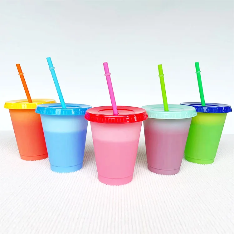 16oz Small Cute Reusable Plastic Travel Cups Coffee Tumbler Ice Cold Water Color Changing Cup With Lids and Straws