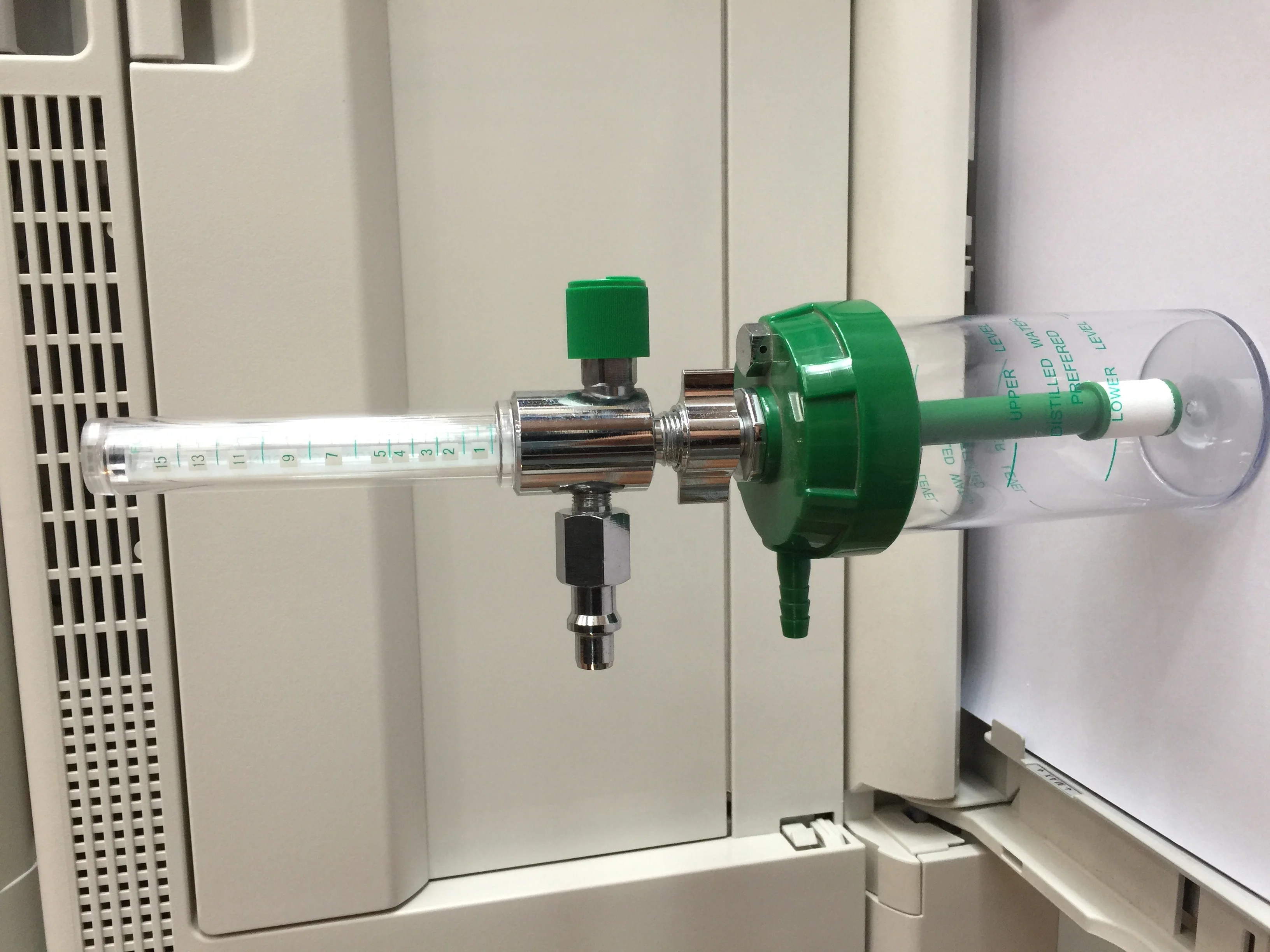 lovtec pin yoke medical oxygen cylinder regulator with humidifier bottle concentrator