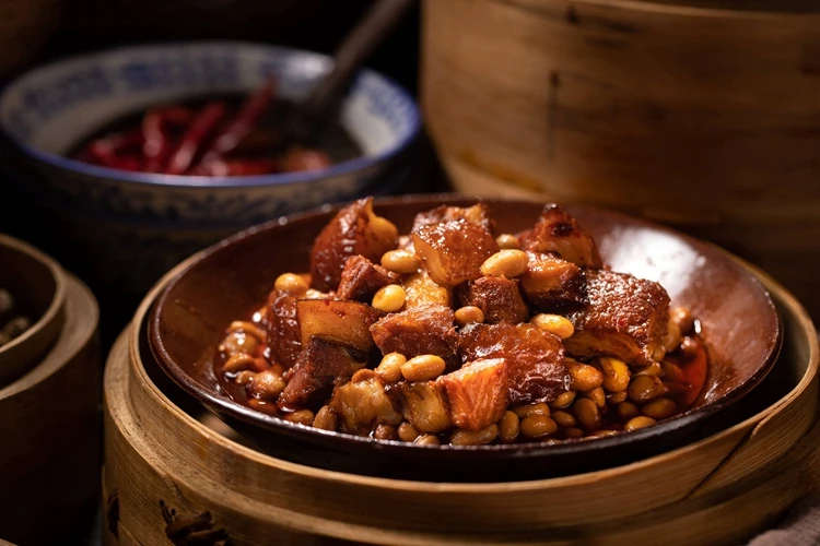 Консервированное мясо 350 г соевой свинины гарантированного качества по надлежащей цене