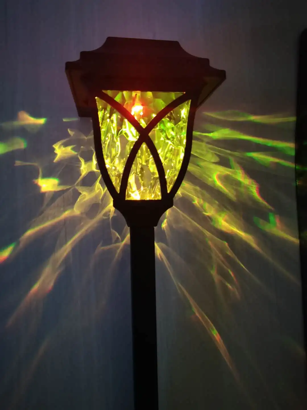 Mini Solar Garden Landscape Street Light  Circuitry Design
