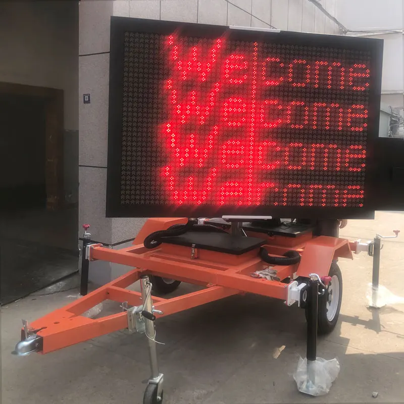 5 Color Traffic Signal Sign Screens Trailer Mounted Variable Message Display Control Traction Moving Vms