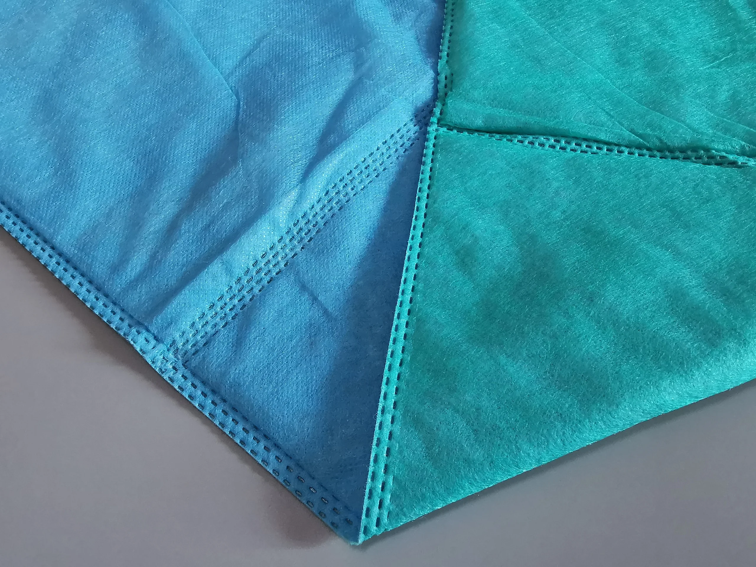 110*190cm Hospital Warming Blanket Hygiene Nonwoven Blanket Disposable Blanket