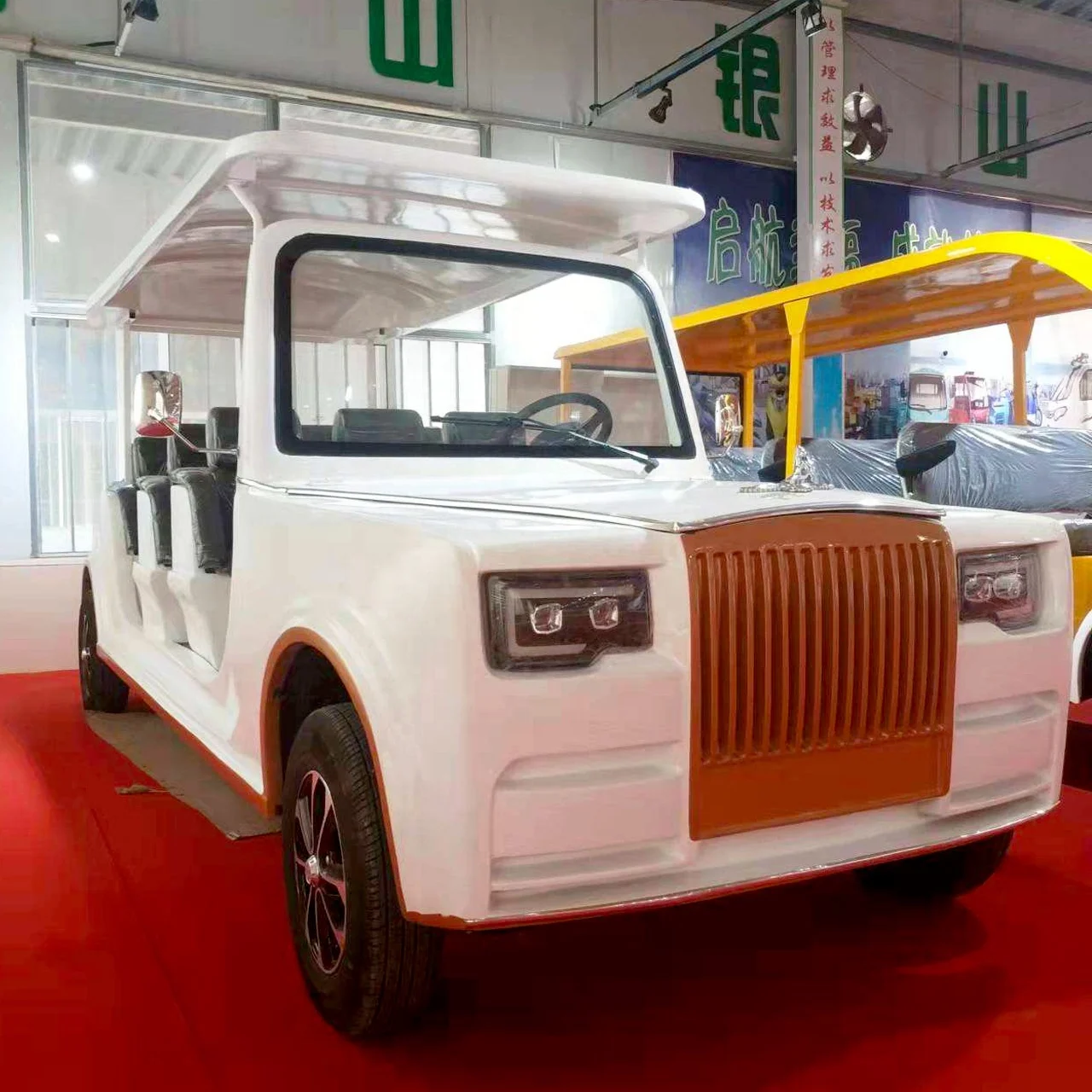 China 12 passengers Electric Vintage golf Cart Classic Sightseeing Car shuttle