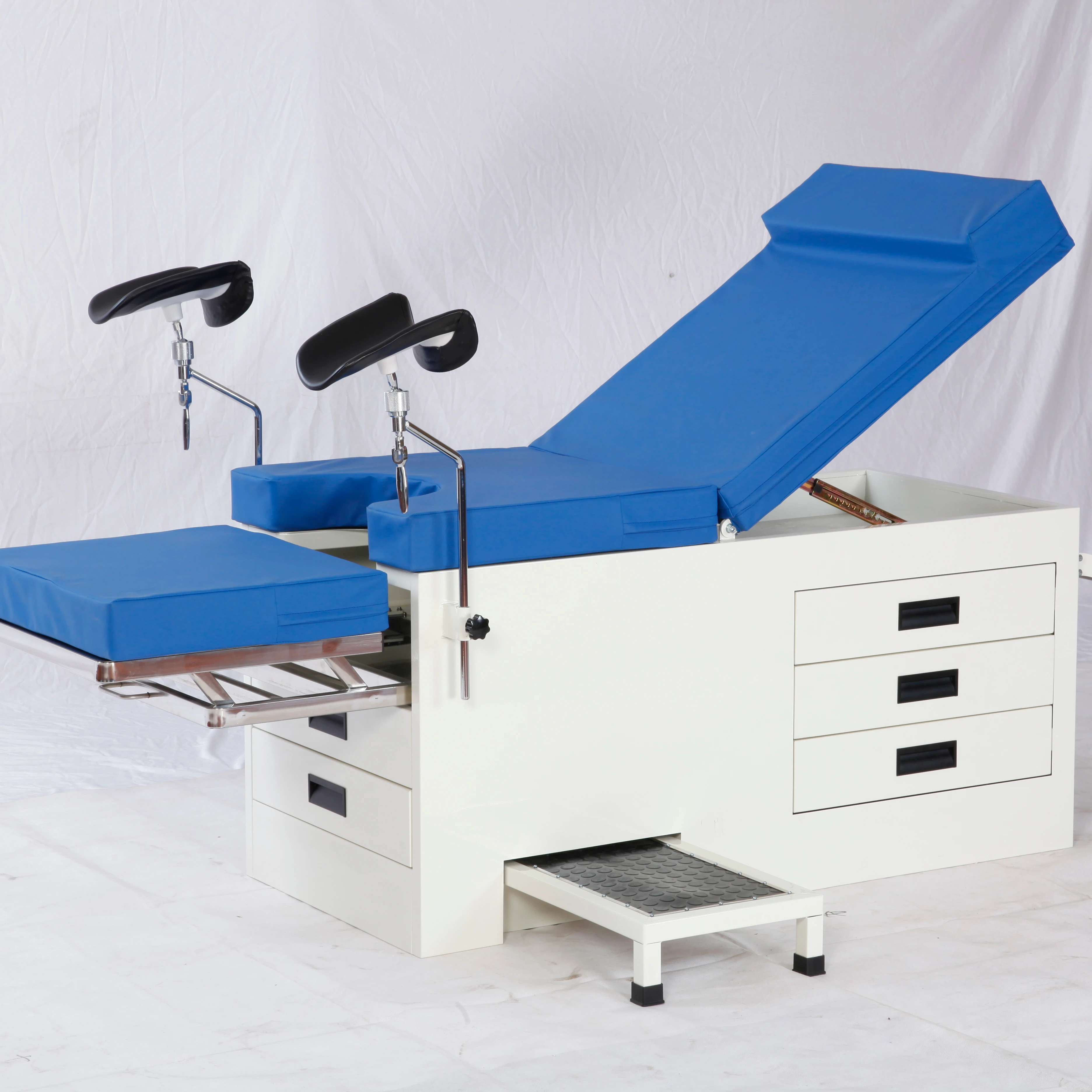 Gynecological Obstetric Examination Operating Bed for Clinic Hospital Examination Bed Examination Table