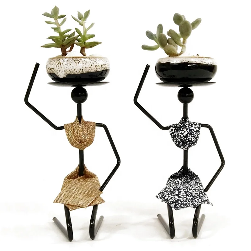 Creative Desktop Fleshy Flower Stand Wrought Iron Mini Pot Rack African Woman Metal Crafts Home Wedding Desktop Decoration