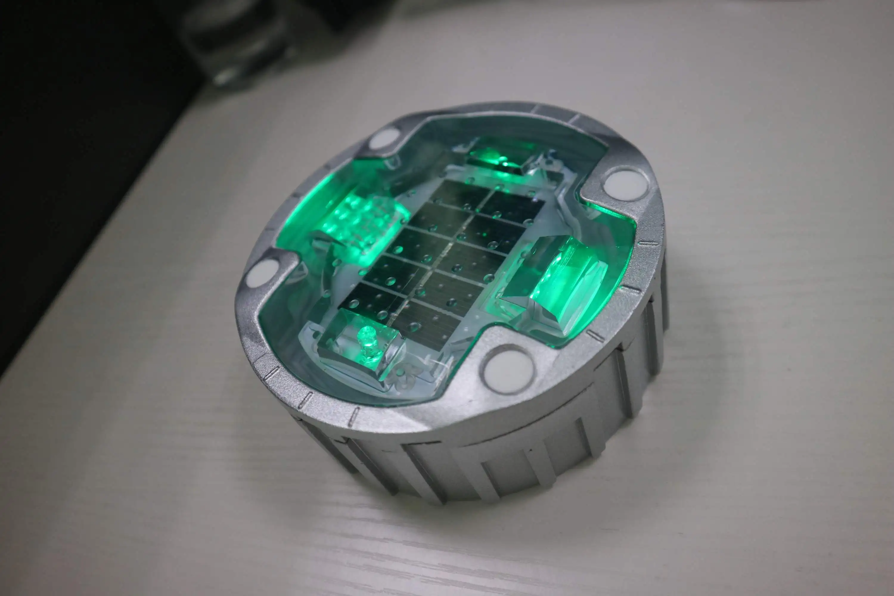  4 side 360 degree led pavement marker aluminum cat eye highway steady round embedded blinking solar road stud