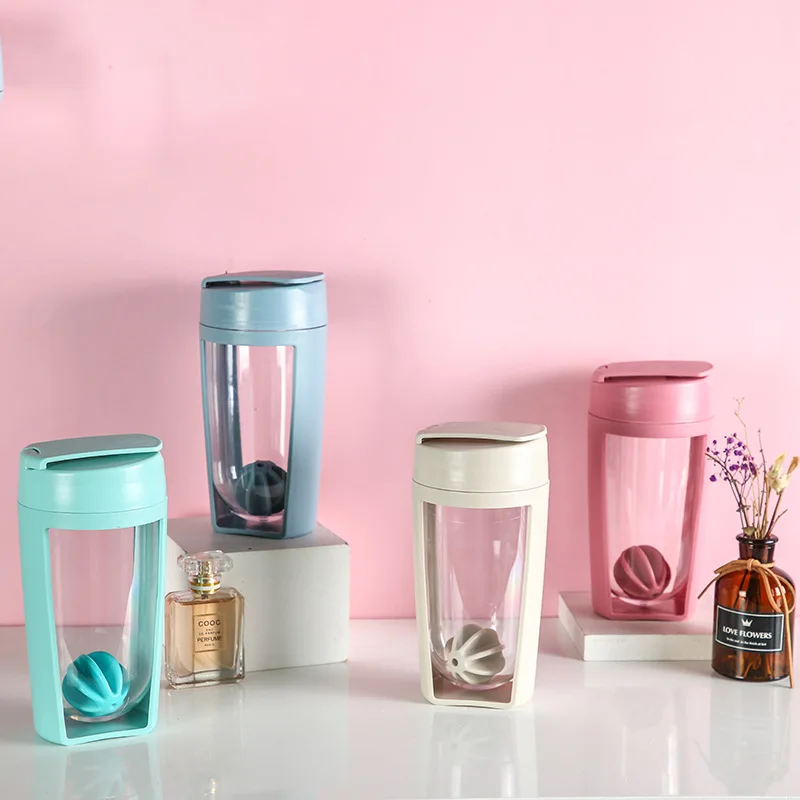 Hot Sale Gym shaker bottle protein 600-700ml blend sports bottle shaker plastic bpa customized Protein Insulated Shaker Bottles