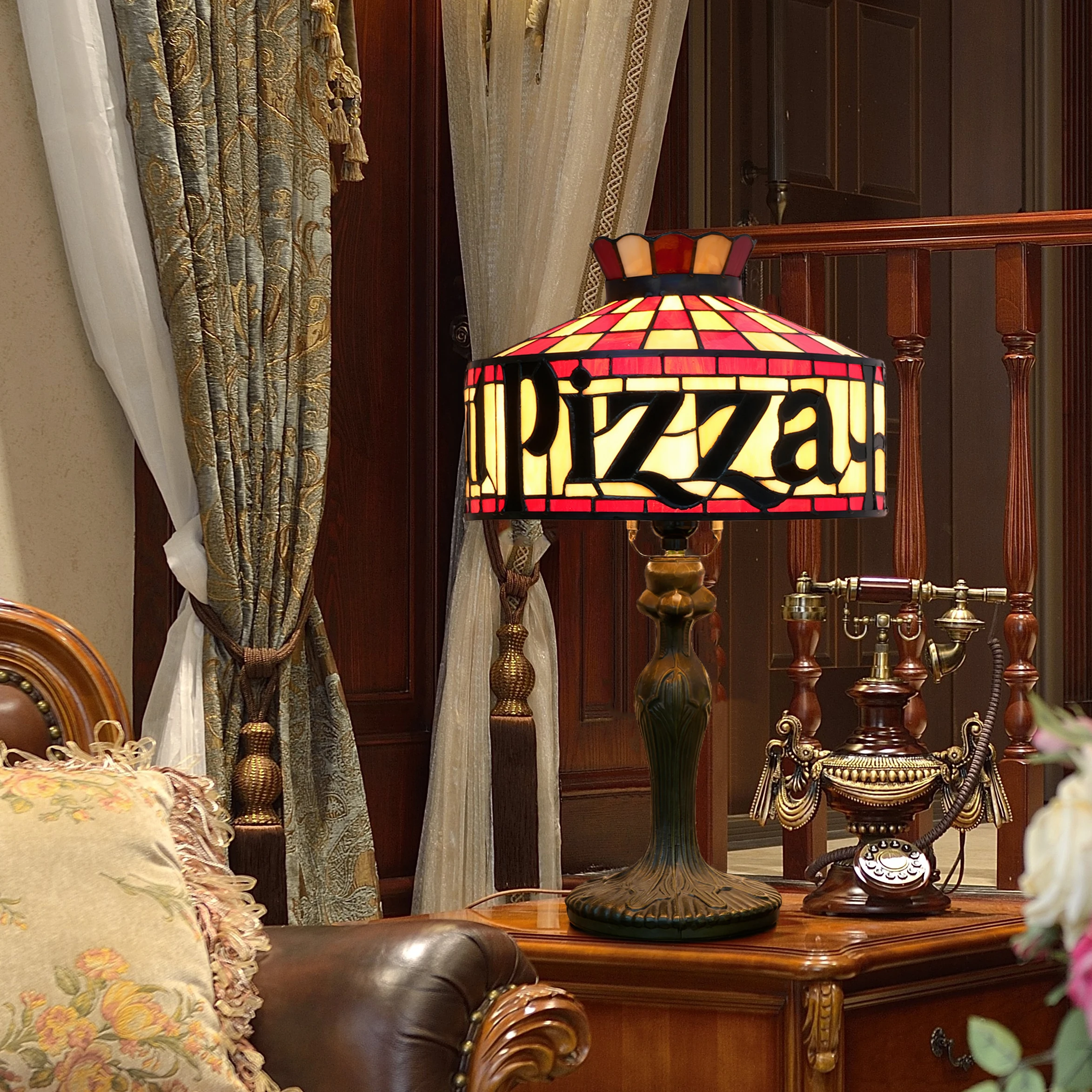 Tiffany Traditional Pizza Table Lamp Antique Art Glass Shade Decor for Living Room Bedroom House Bedside Nightstand Home Office