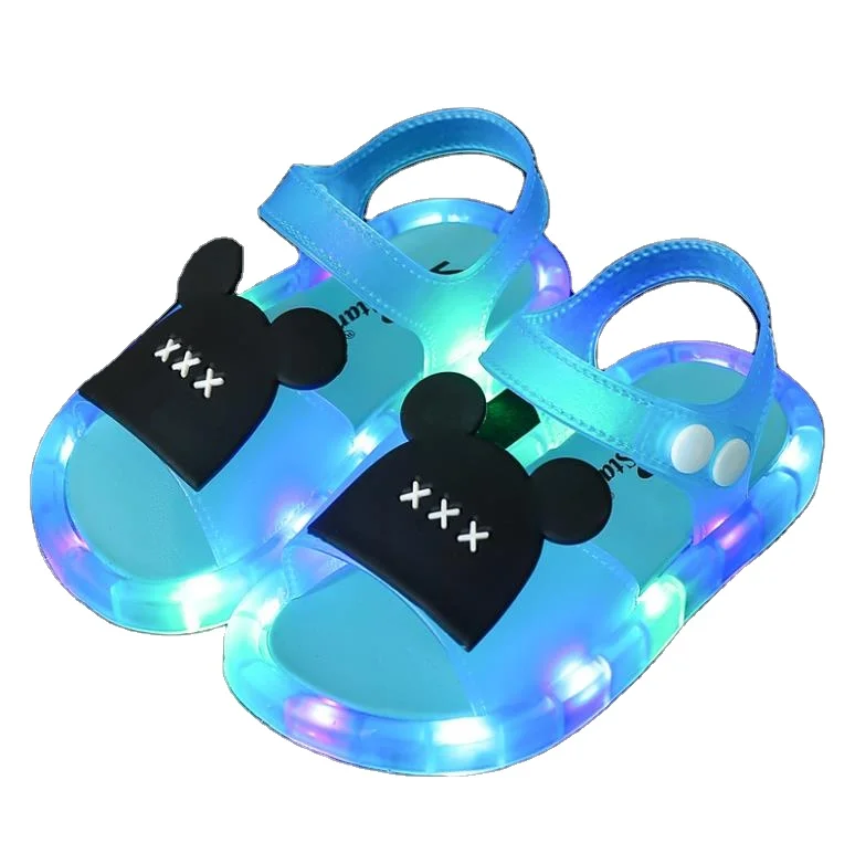 
2021Summer Cartoon Childrens Sandals Led Light Up Slipper Kids Character Sandals 