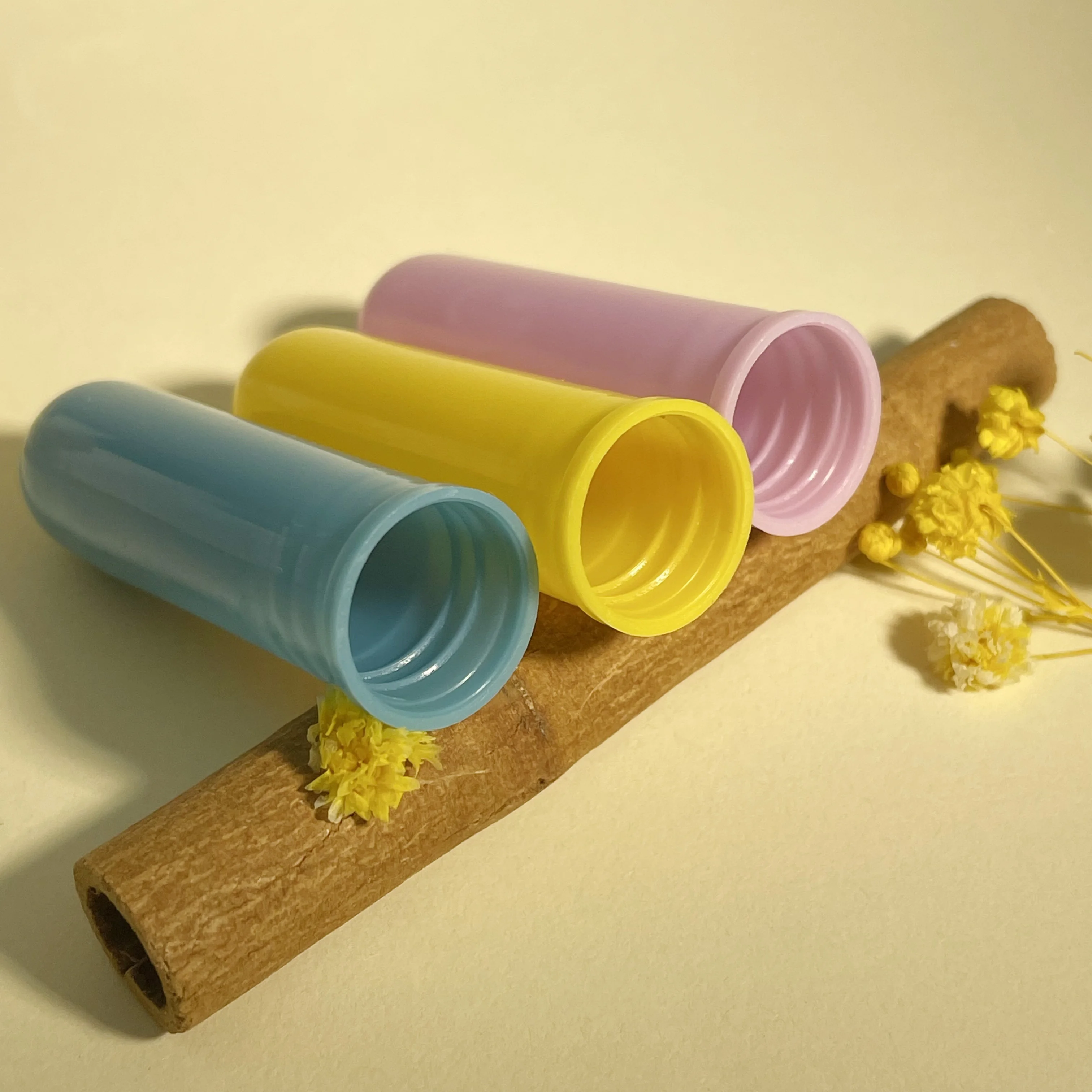 Colorful Plastic Inhaler Stick Essential Oil Aromatherapy Nasal Inhaler Tubes with High Quality Cotton Wick Nasal Inhaler Stick