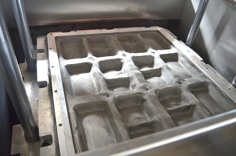 Машина для производства бумажных ланч-боксов