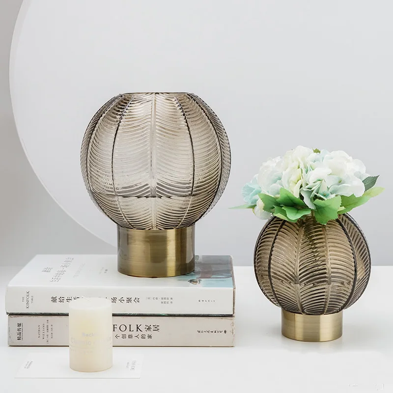 
Home decor round ball shape glass flower vase 