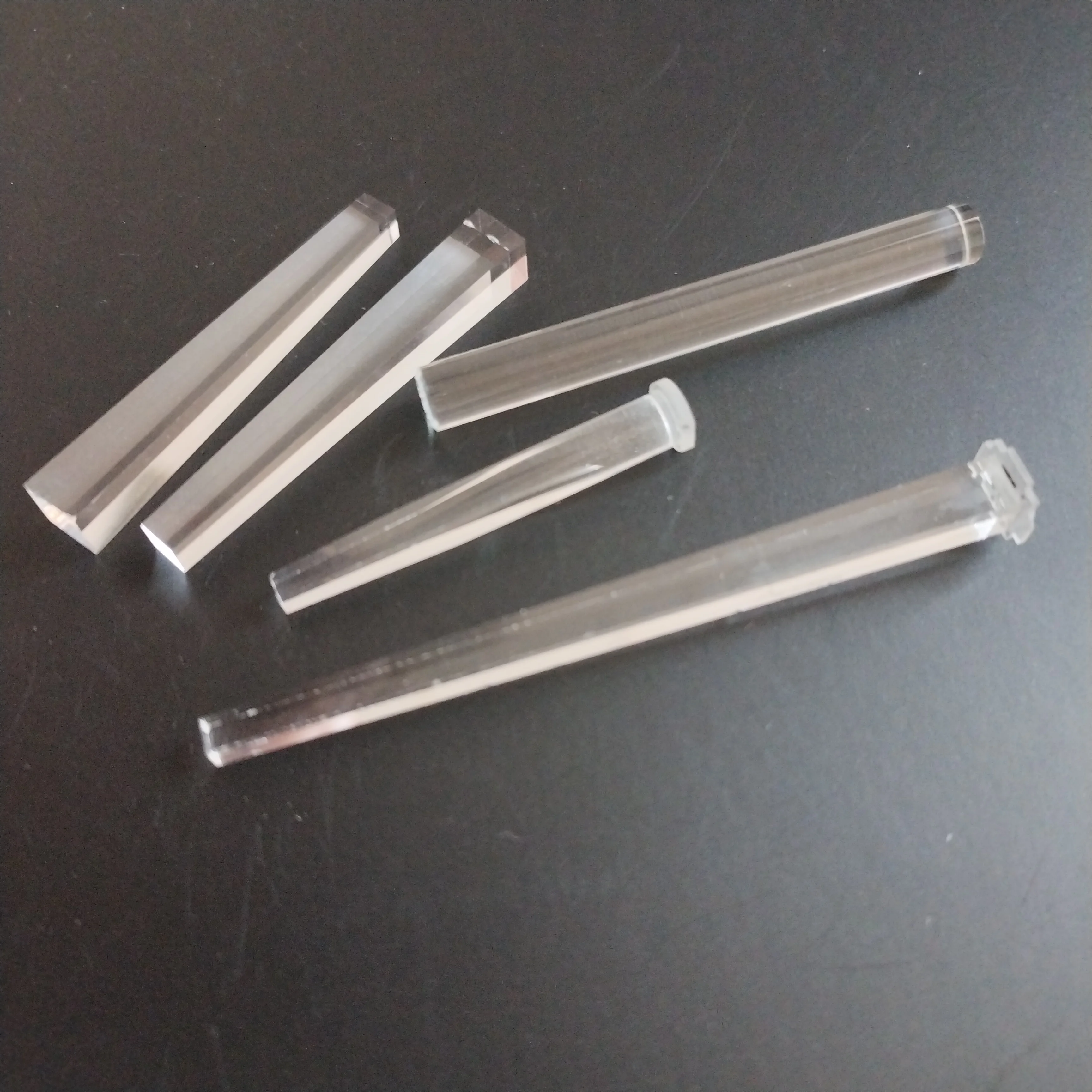 Custom And Wholesale Optical Bk7 Glass Solar Rod Power Prism