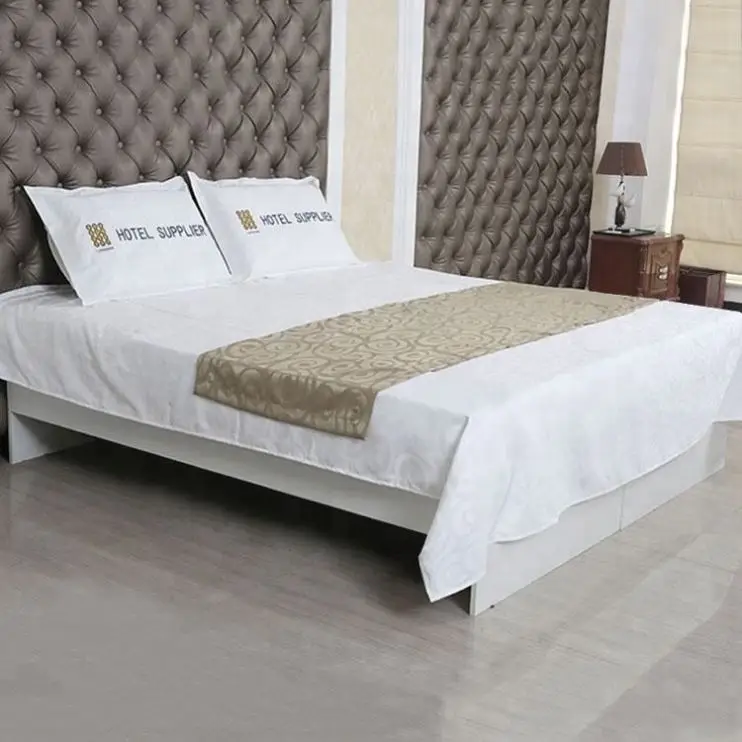 Custom Luxury Hotel Quality 100% Cotton Bedsheets Solid White Plain Style Available in Twin Queen Sizes for Home or Hotel Use