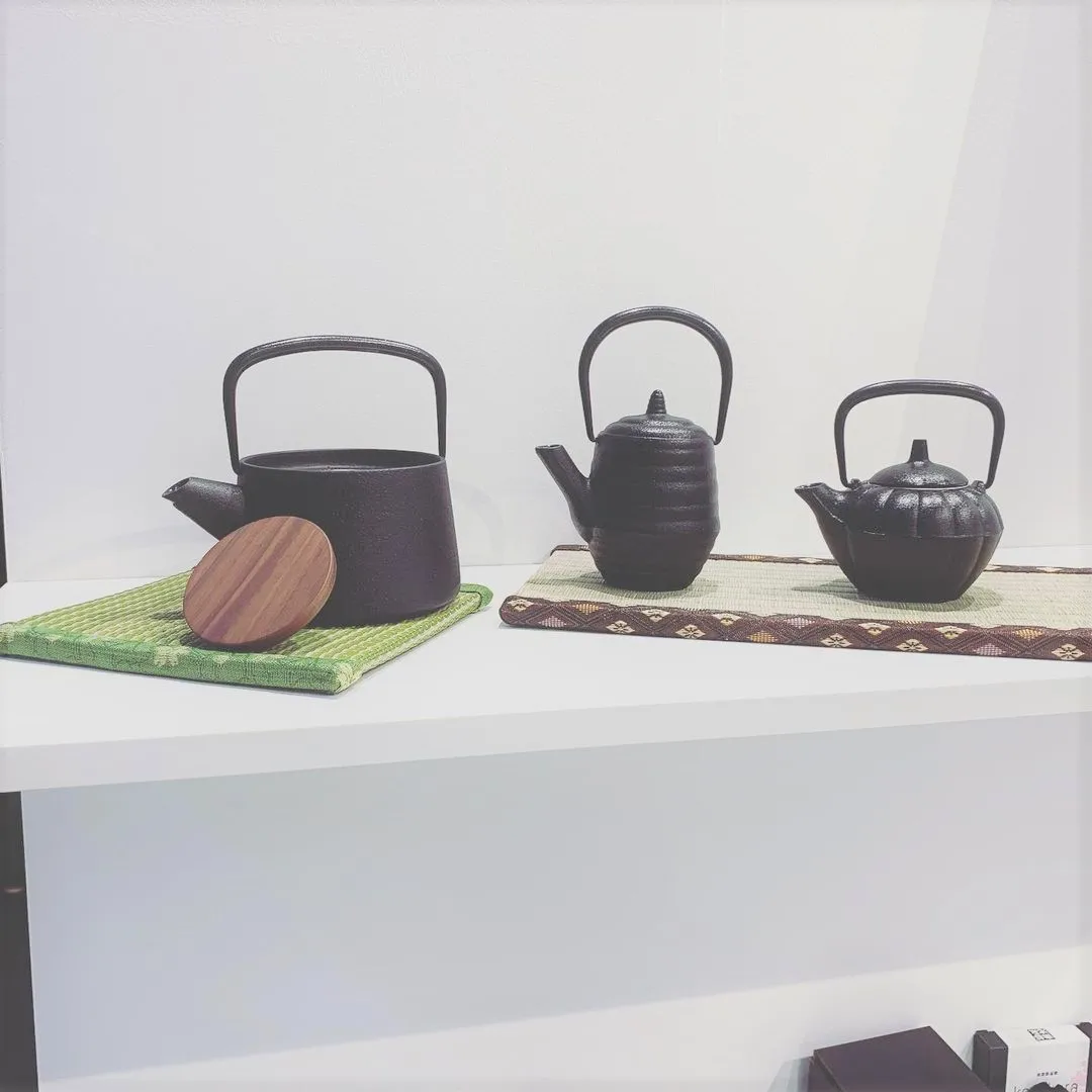 TETU IH available black cast iron Japanese tea set tea pot kettle