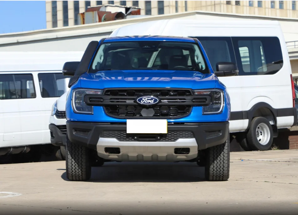 Ford Ranger 2.3T Diesel Trail - Four Wheel Drive LED Electric Light 12 Leather Turbo Multi-function Automatic Sunroof Diesel Oil