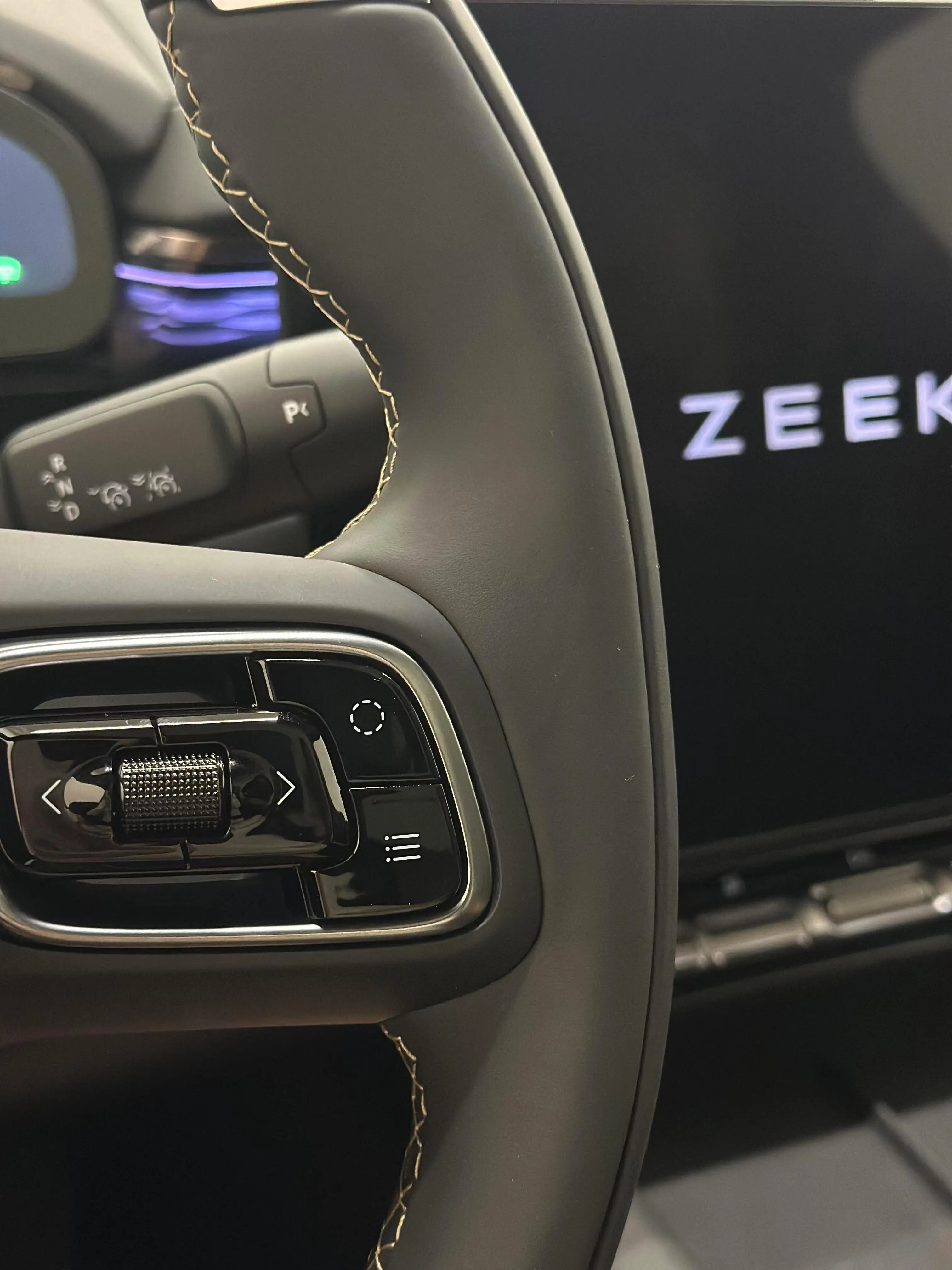 2024 Zeekr 7x 2wd 4wd Automatic Door Sensors Suv High Speed New Model 75kWh 100kWh HPure Electric Car Zeekr 7x