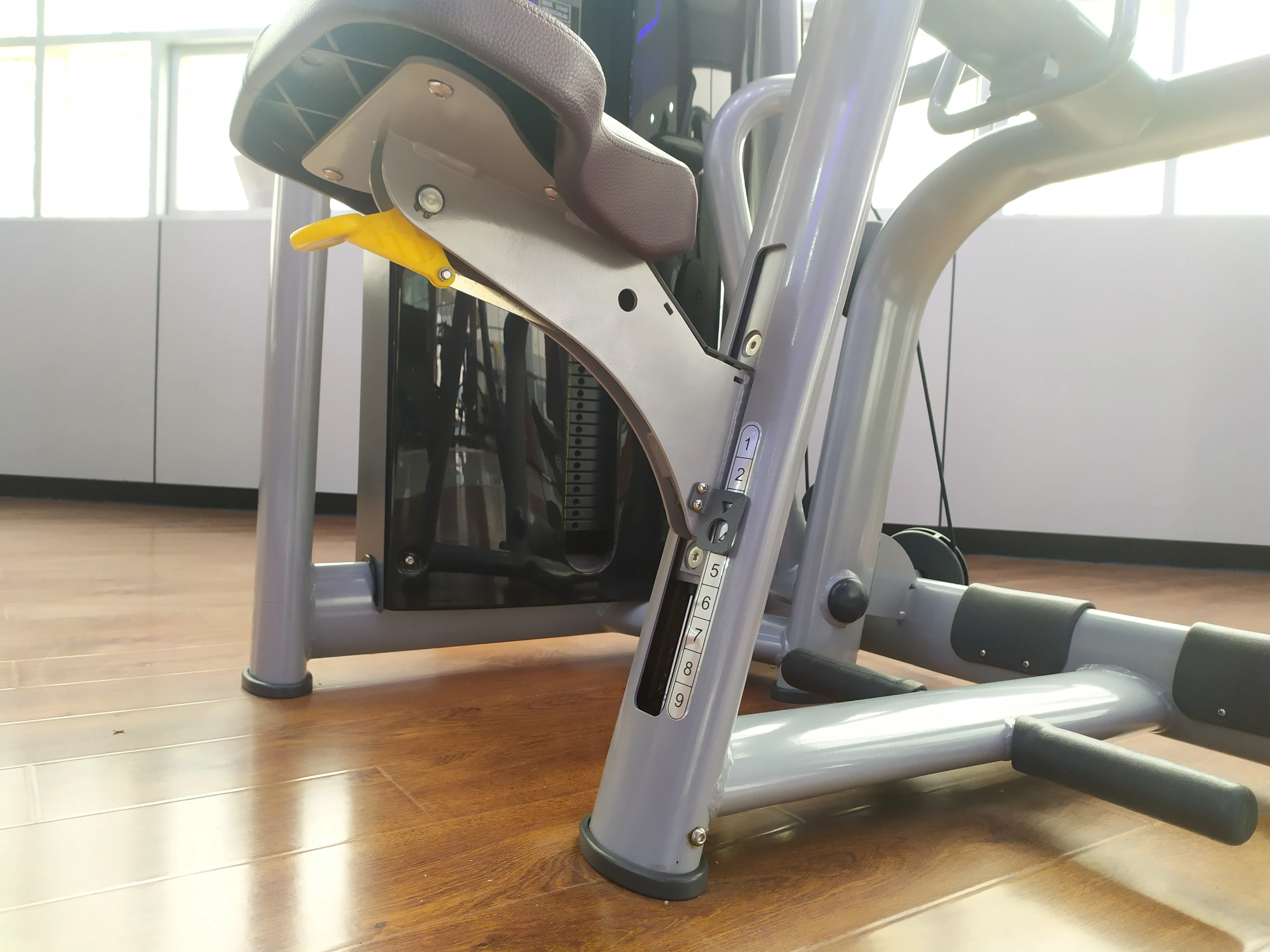 Commercial Gym Equipment TZ 6057 Lat puldown & Low row