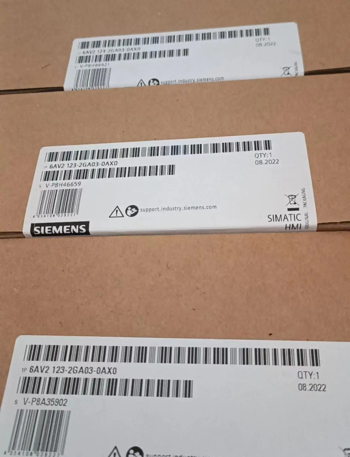 New Original Warranty For One Year PLC SIMATIC HMI KTP1200 Basic DP  Touch Screen  6AV2123-2MA03-0XA0