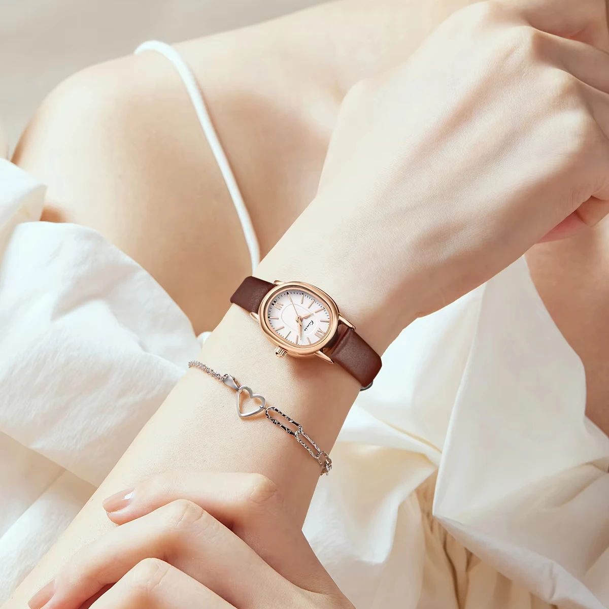 Wholesale Women Watches Ladies Watches Brands Luxury Woman Leather Band Wristwatch For Women