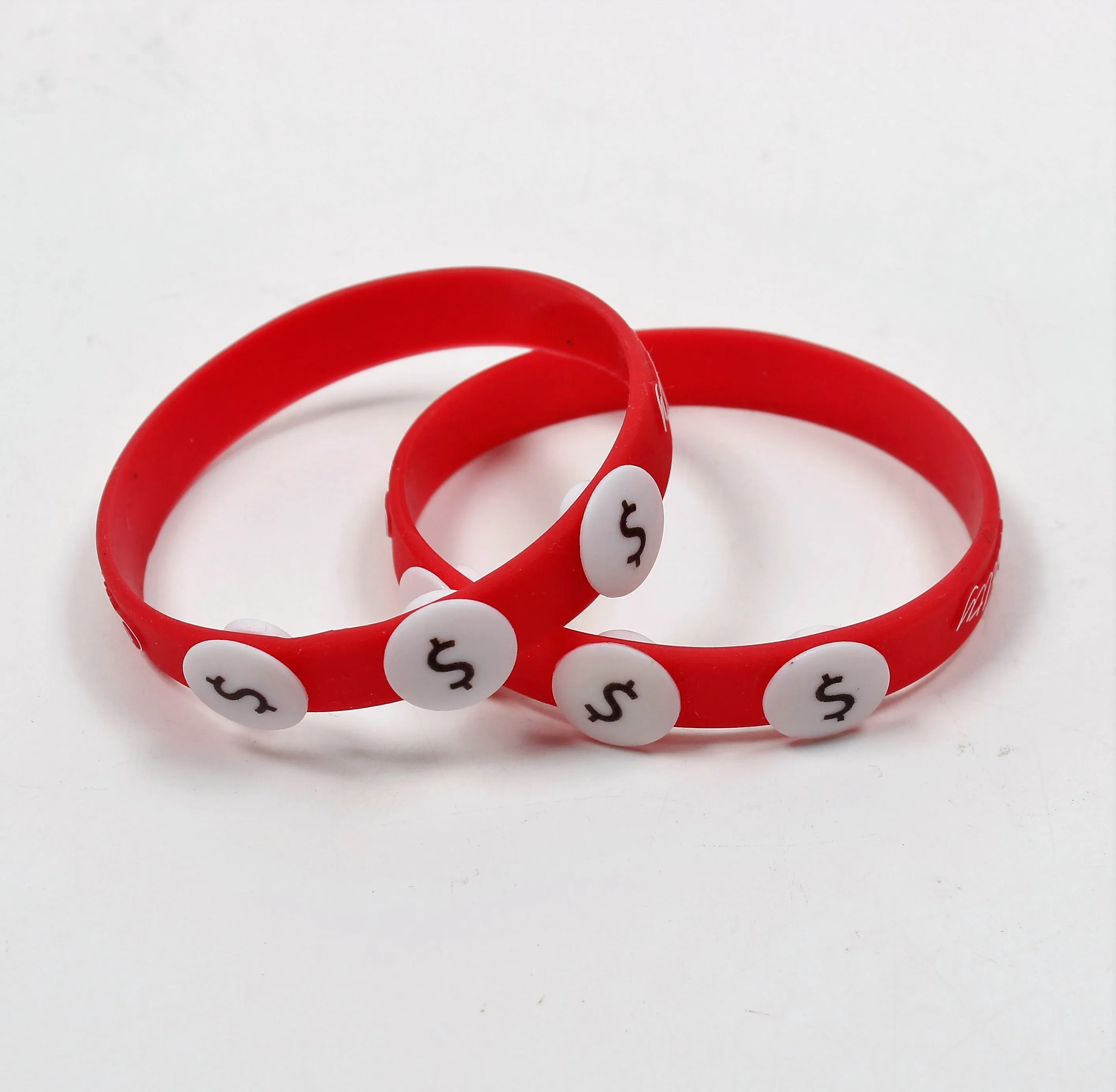 Wholesale Unisex Holes Bracelet Silicone Wristband With Charms New Design Soft