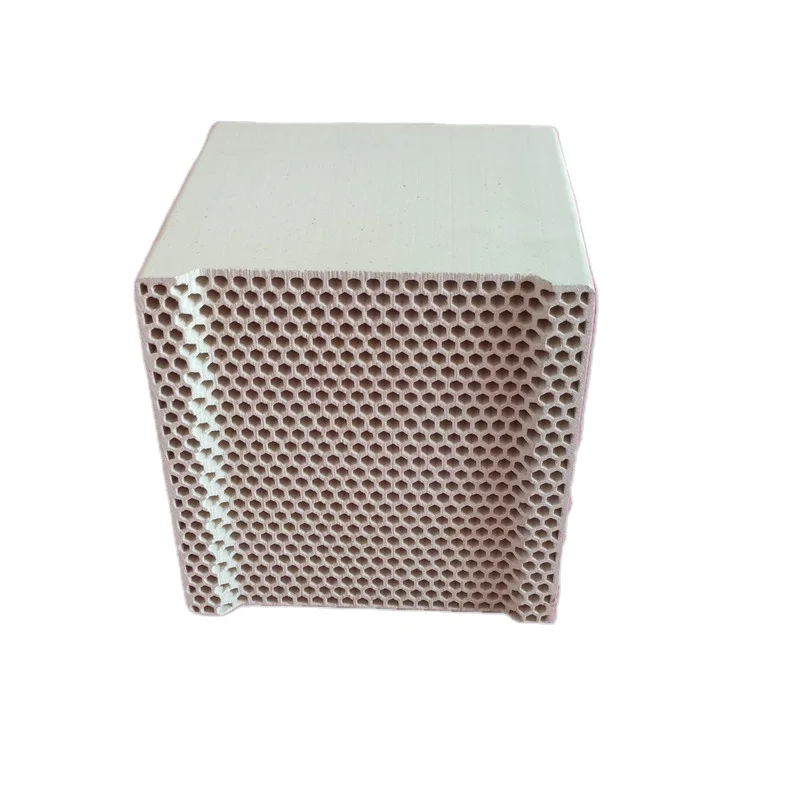 Industrial Cordierite / Mullite Honeycomb Ceramic Monolith Catalyst Support