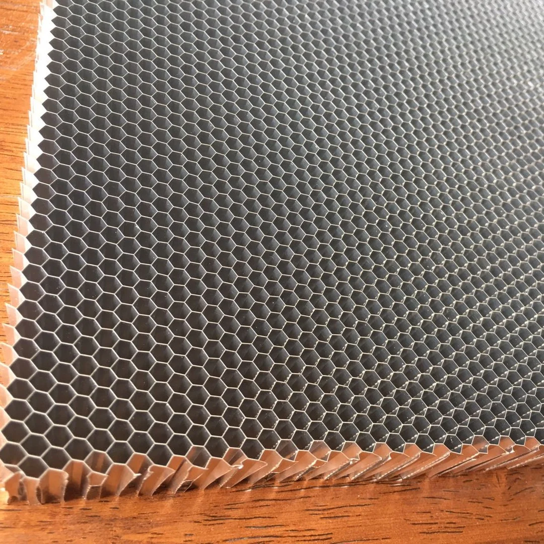 Commercial grade aluminum honeycomb louver core