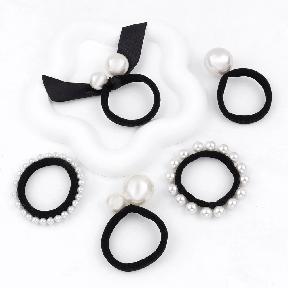 Elegant 5 Pearl Hair Rope Simple Daily Ponytail Hair Accessories for Women and Girls Fix Hair Ties