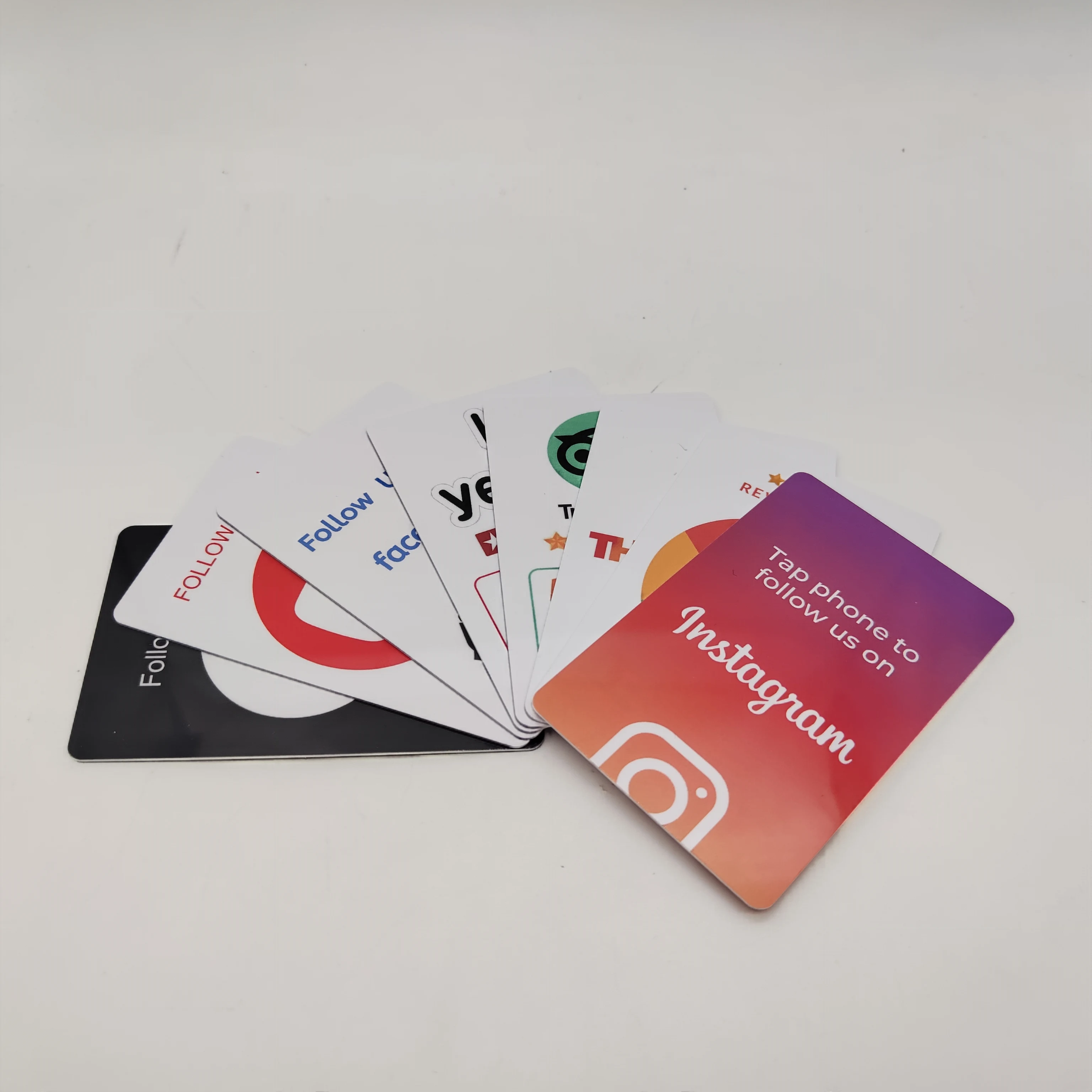 Digital Printing NFC WhatsApp business card with QR code with NTAG 213 Programmed Card for marketing